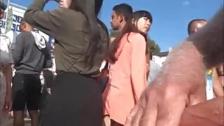 გოგონები შეხვდნენ და გაცვალეს pussies