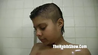 სპორტული ბატონი, ორი chicks საწოლი