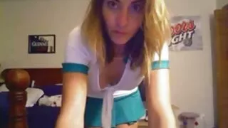 დარწმუნებული ბიჭები, გარყვნილი დები