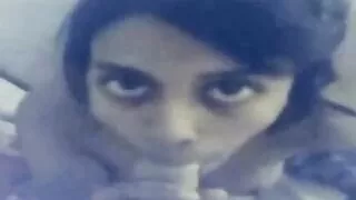 Pumped მამრობითი fucks ქერა უკნიდან მისი დიდი ყლე