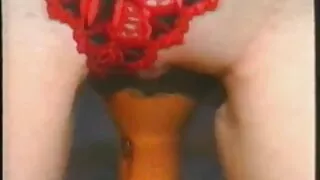 ელეგანტური ქერა licking clits of playmate