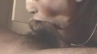 მეძავი sucked off და მიიღო ბევრი სიამოვნება